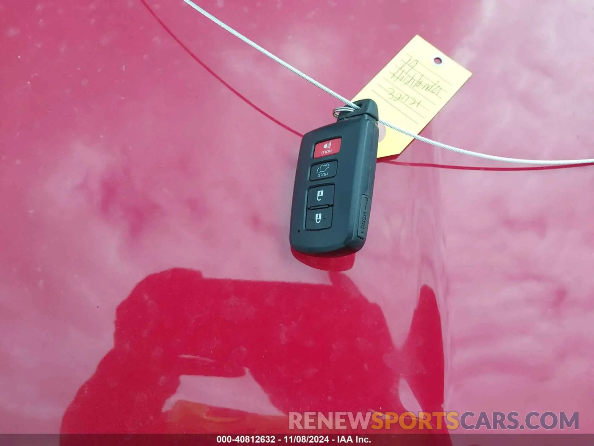11 Photograph of a damaged car 5TDYZRFH1KS361165 TOYOTA HIGHLANDER 2019