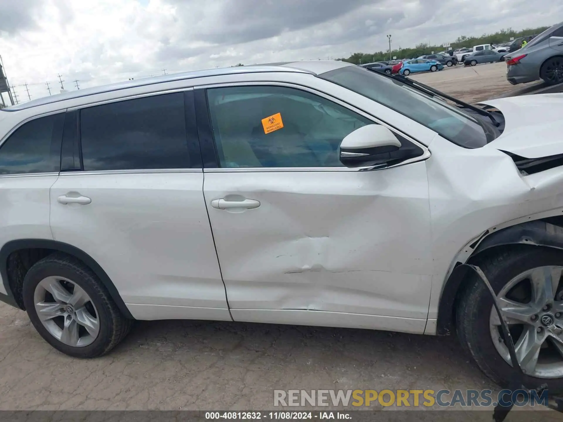 14 Photograph of a damaged car 5TDYZRFH1KS361165 TOYOTA HIGHLANDER 2019