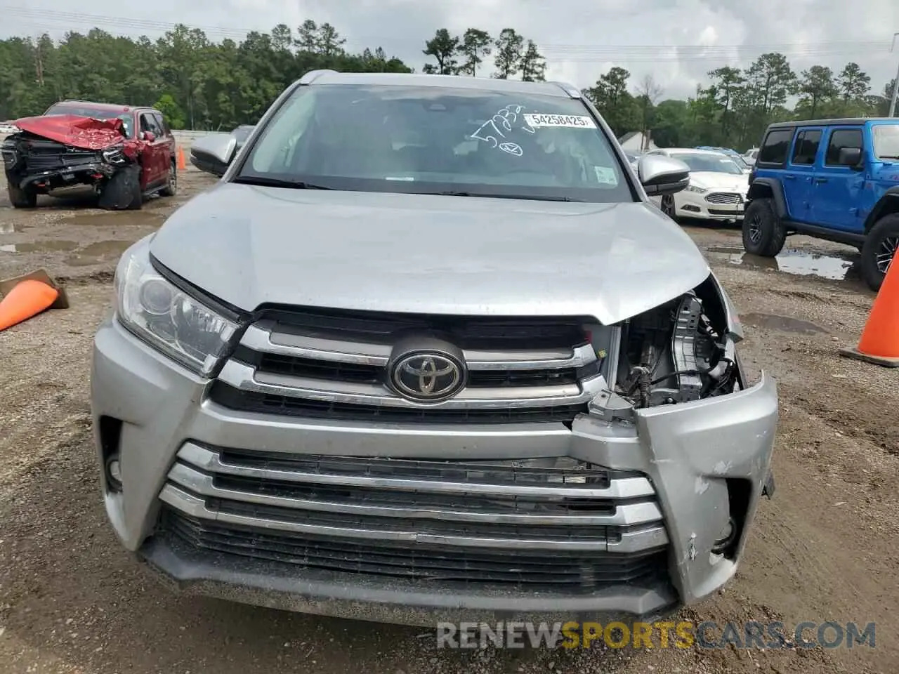 5 Photograph of a damaged car 5TDYZRFH2KS337926 TOYOTA HIGHLANDER 2019