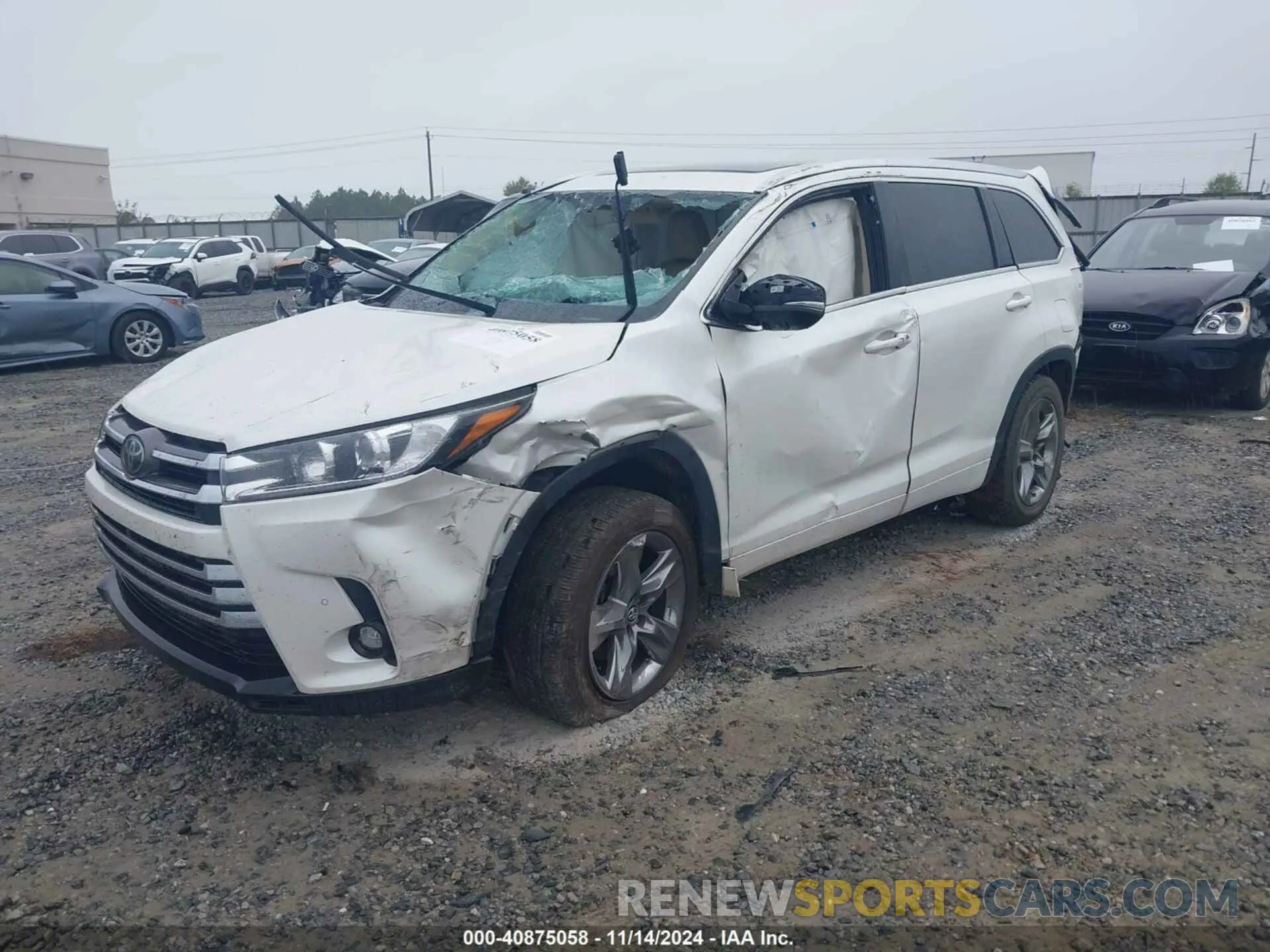 2 Photograph of a damaged car 5TDYZRFH3KS311495 TOYOTA HIGHLANDER 2019