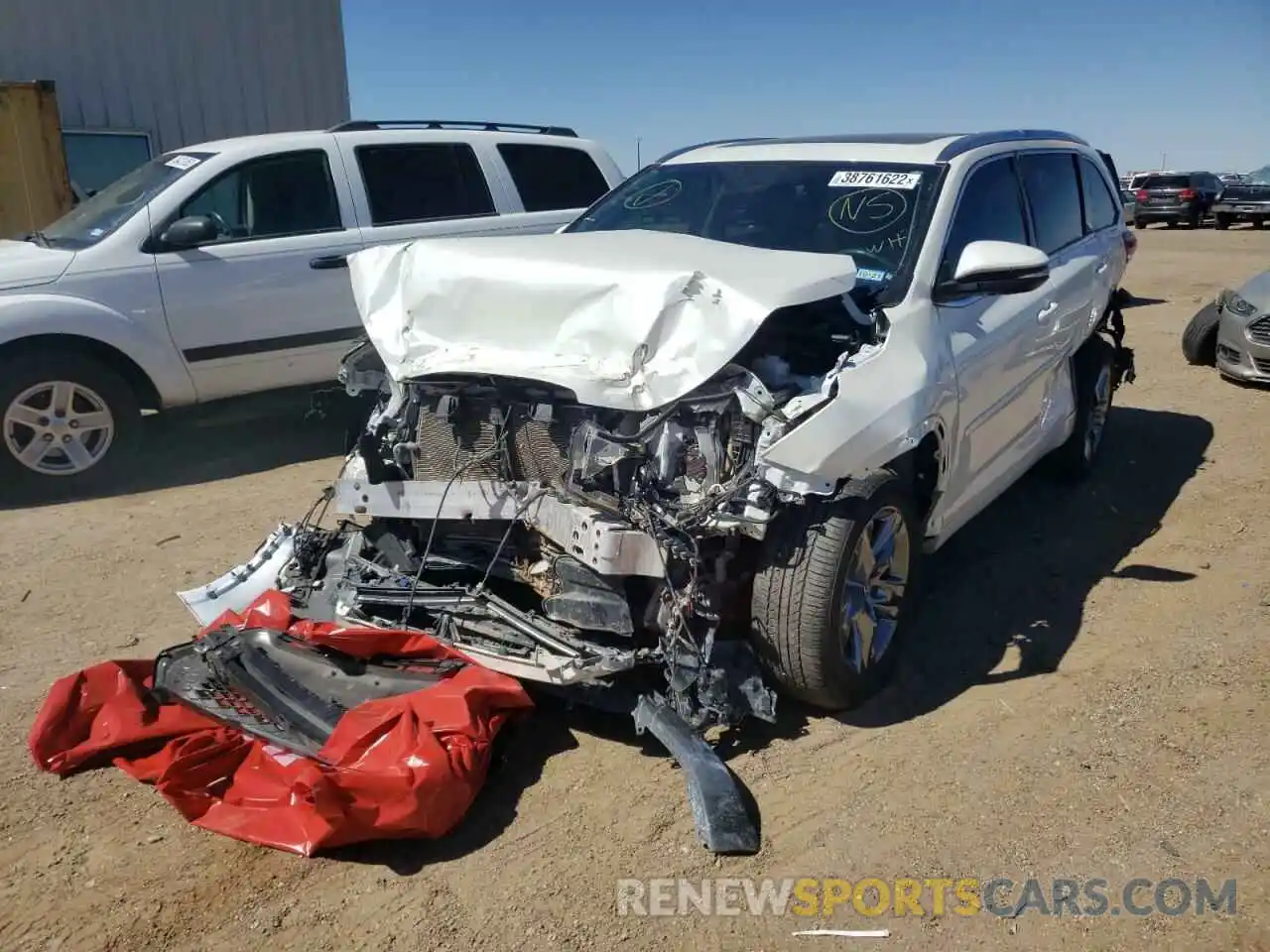 2 Photograph of a damaged car 5TDYZRFH3KS315921 TOYOTA HIGHLANDER 2019