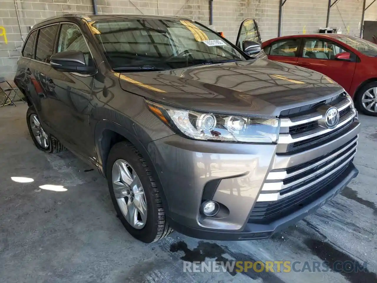 1 Photograph of a damaged car 5TDYZRFH3KS336753 TOYOTA HIGHLANDER 2019