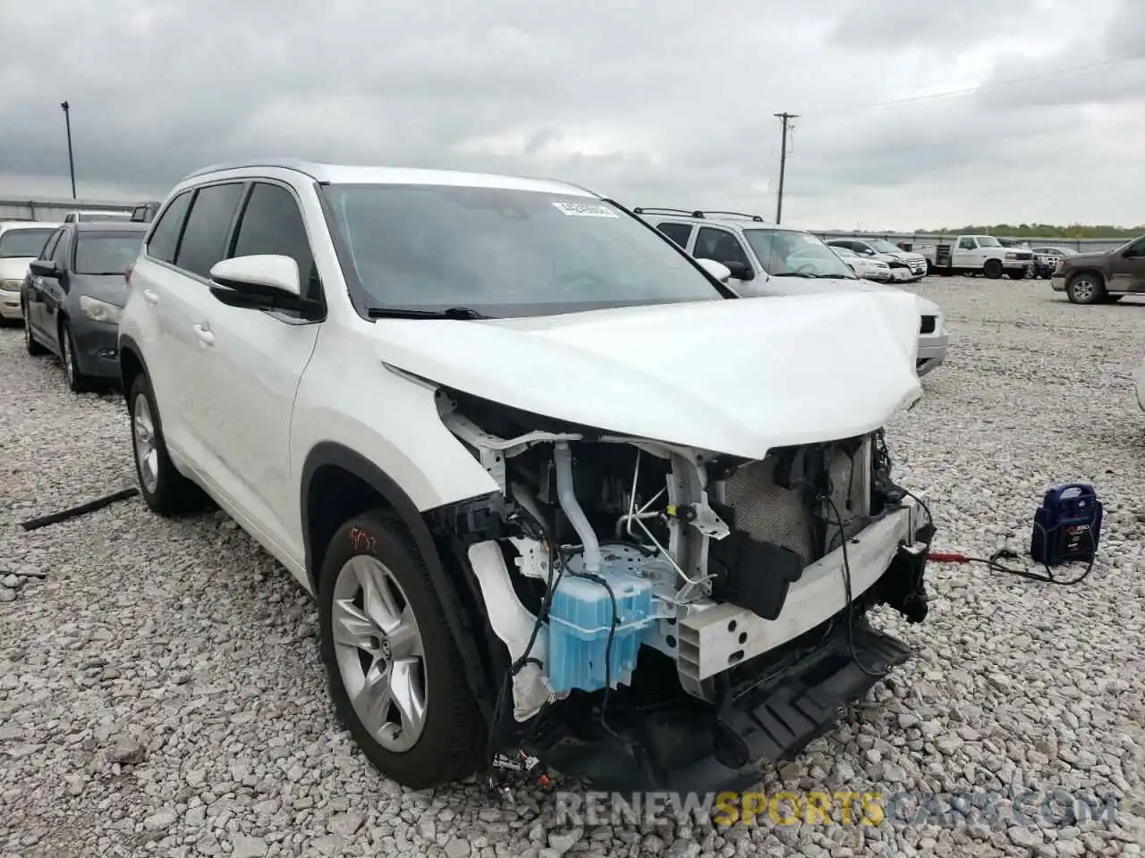 1 Photograph of a damaged car 5TDYZRFH4KS298689 TOYOTA HIGHLANDER 2019