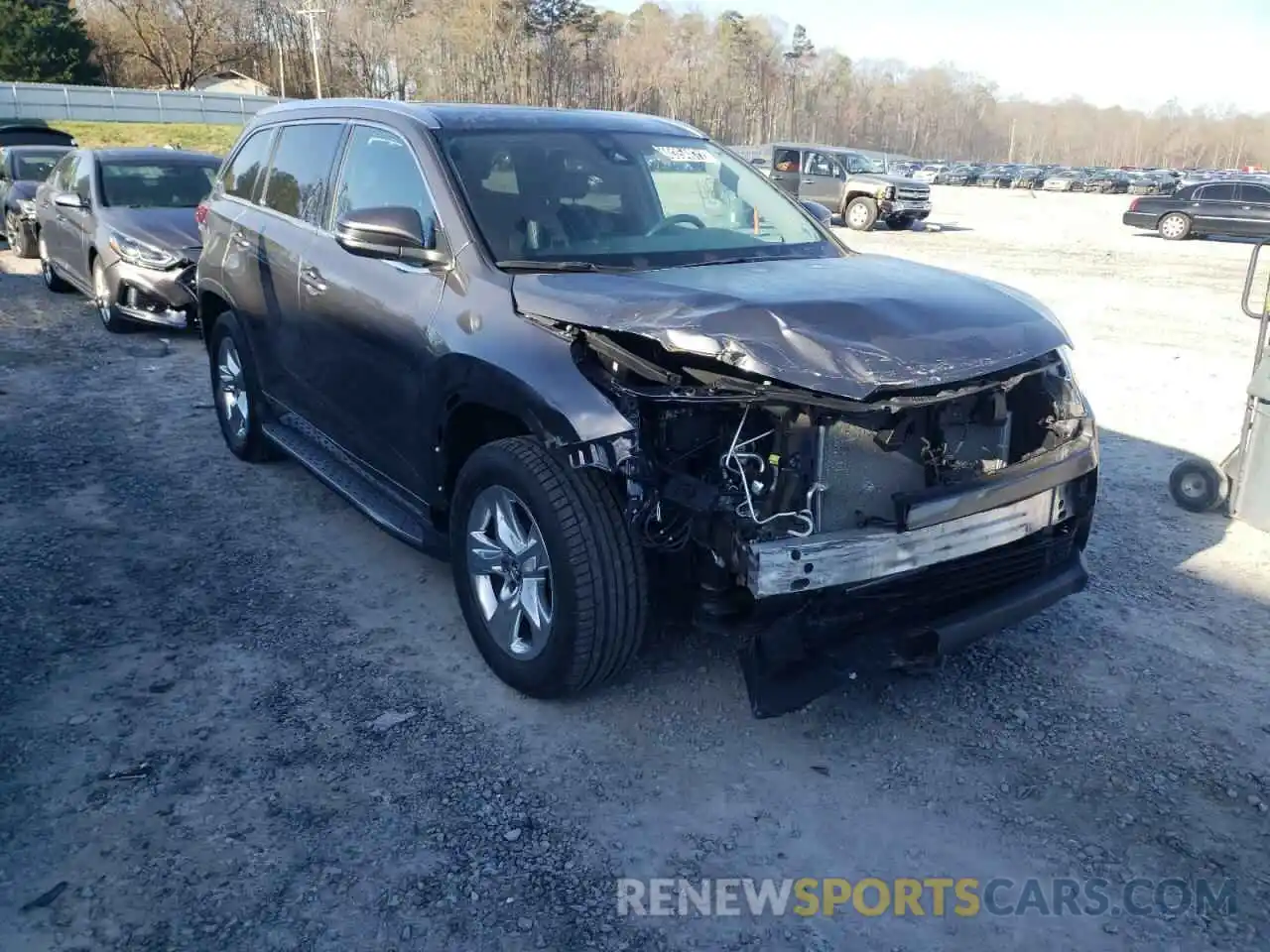 1 Photograph of a damaged car 5TDYZRFH4KS298899 TOYOTA HIGHLANDER 2019