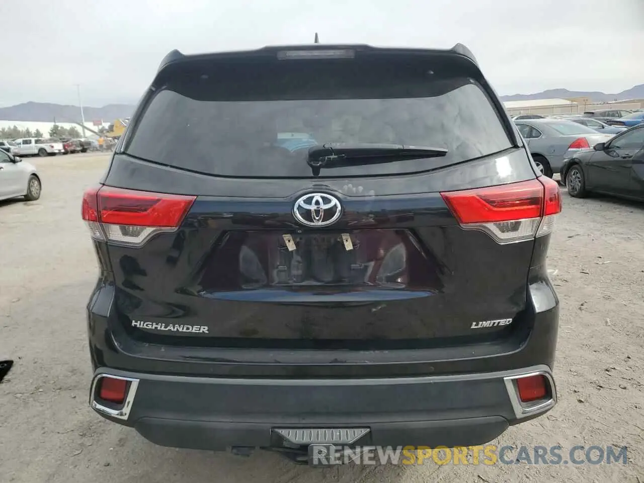 6 Photograph of a damaged car 5TDYZRFH4KS303941 TOYOTA HIGHLANDER 2019