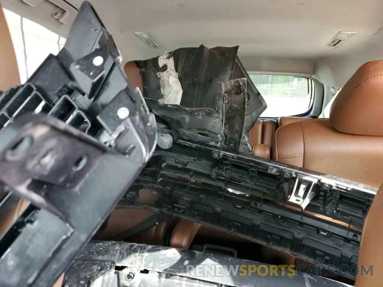10 Photograph of a damaged car 5TDYZRFH4KS349107 TOYOTA HIGHLANDER 2019