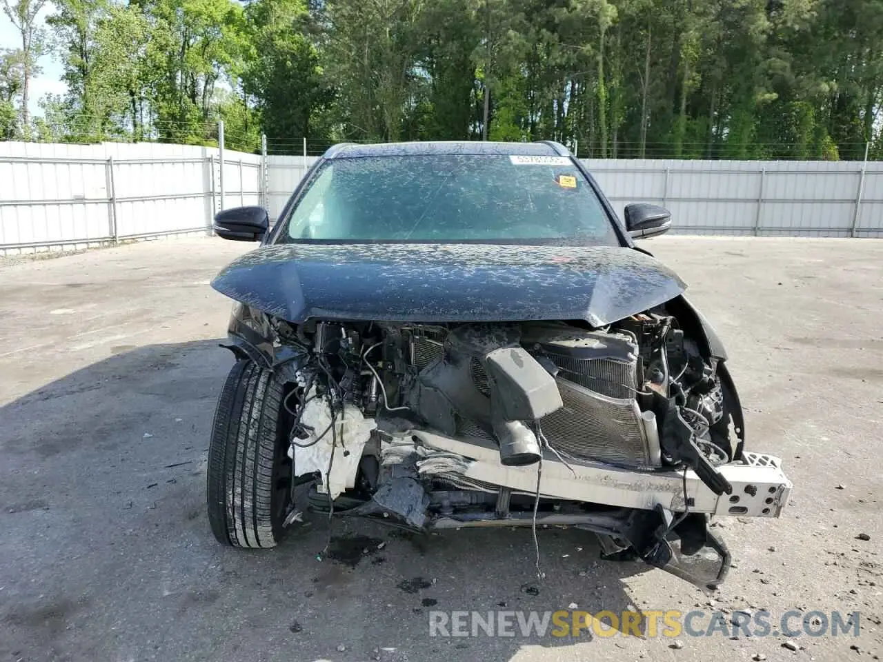 5 Photograph of a damaged car 5TDYZRFH4KS349107 TOYOTA HIGHLANDER 2019