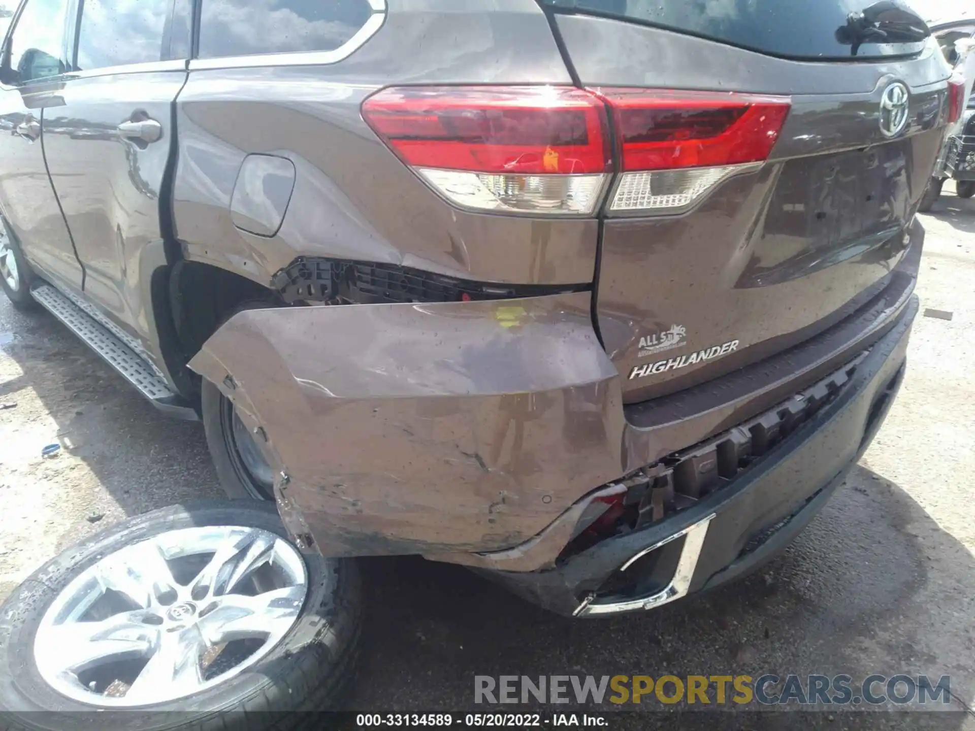 6 Photograph of a damaged car 5TDYZRFH4KS350743 TOYOTA HIGHLANDER 2019