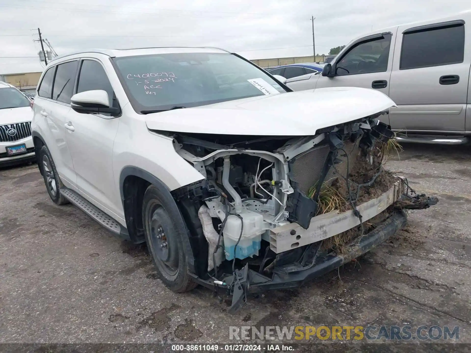 1 Photograph of a damaged car 5TDYZRFH5KS325687 TOYOTA HIGHLANDER 2019