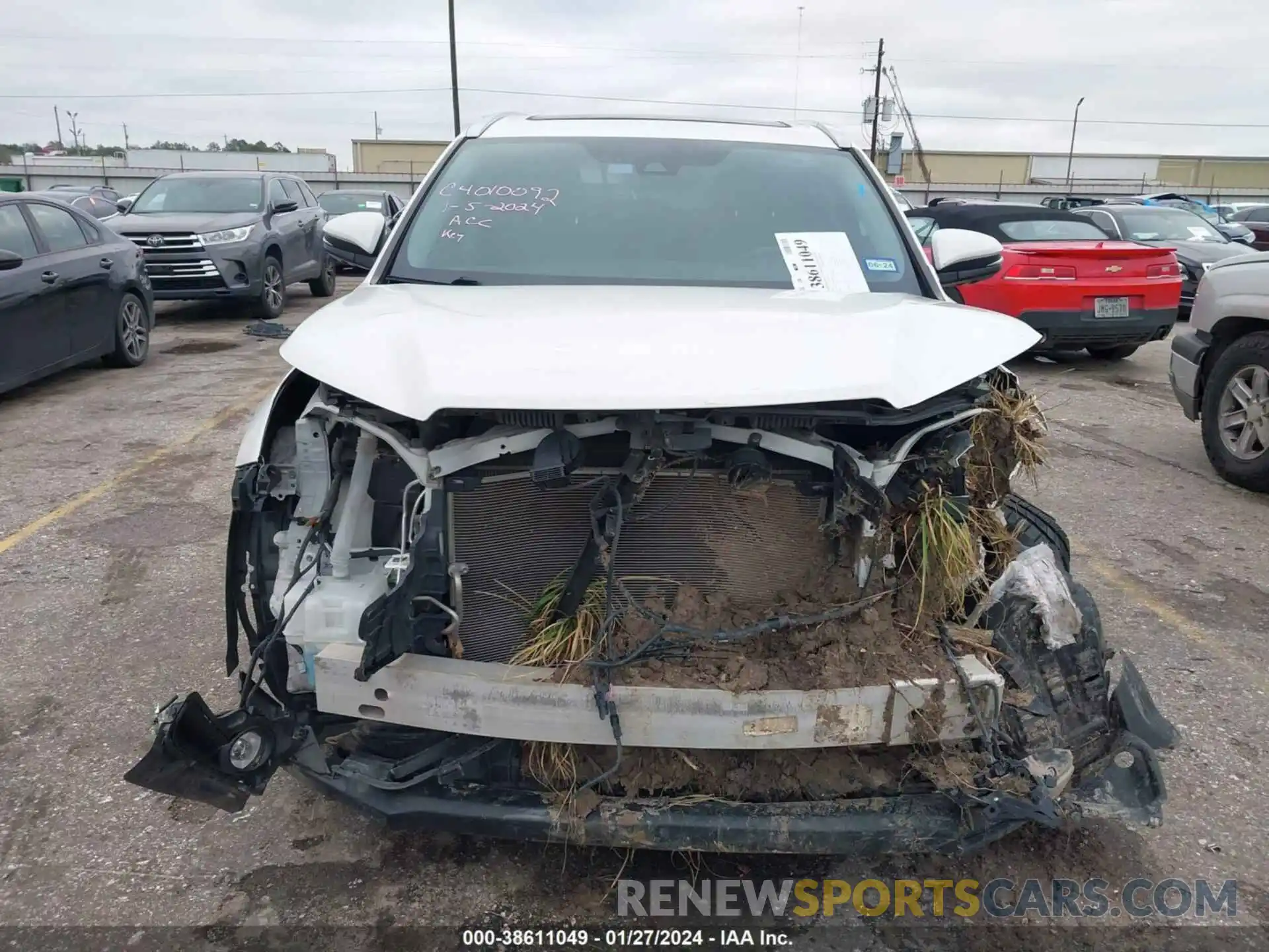 12 Photograph of a damaged car 5TDYZRFH5KS325687 TOYOTA HIGHLANDER 2019