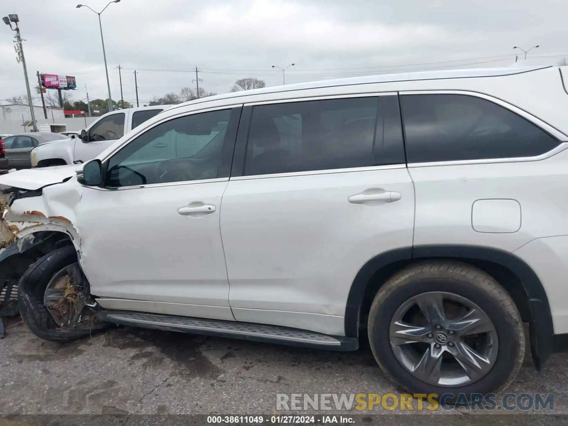 14 Photograph of a damaged car 5TDYZRFH5KS325687 TOYOTA HIGHLANDER 2019