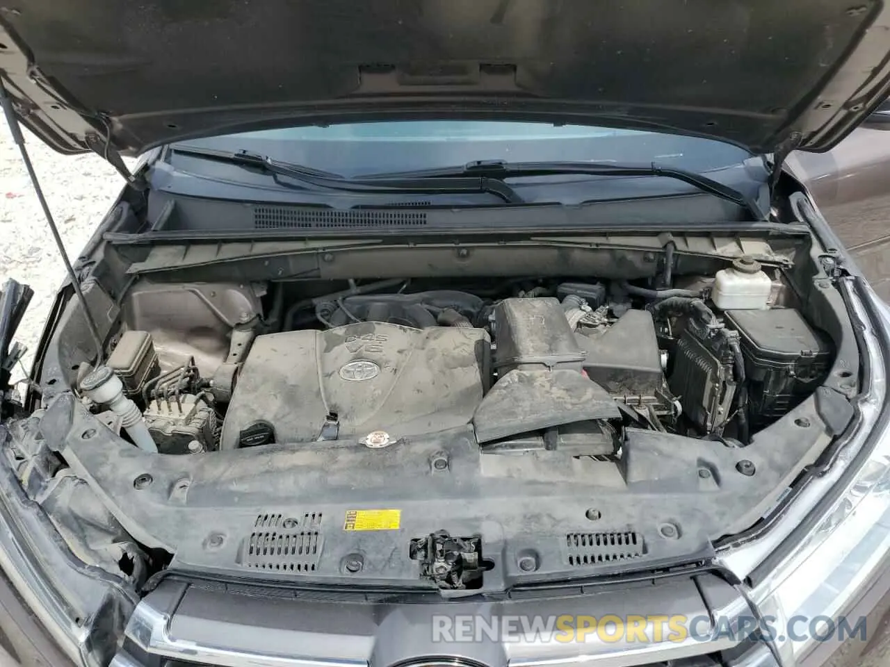 12 Photograph of a damaged car 5TDYZRFH6KS298306 TOYOTA HIGHLANDER 2019