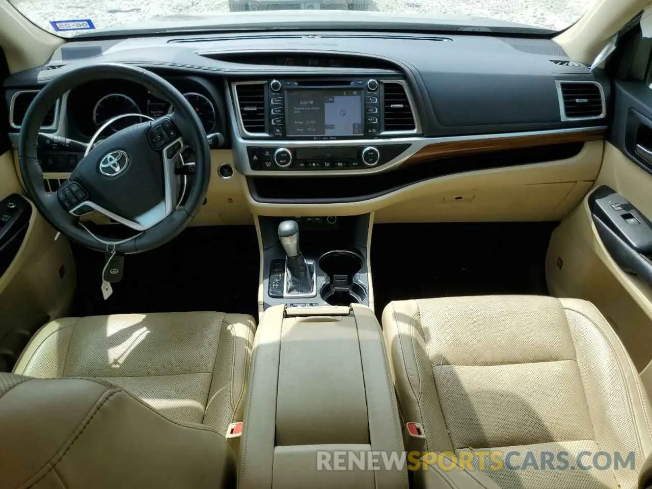 8 Photograph of a damaged car 5TDYZRFH6KS298306 TOYOTA HIGHLANDER 2019