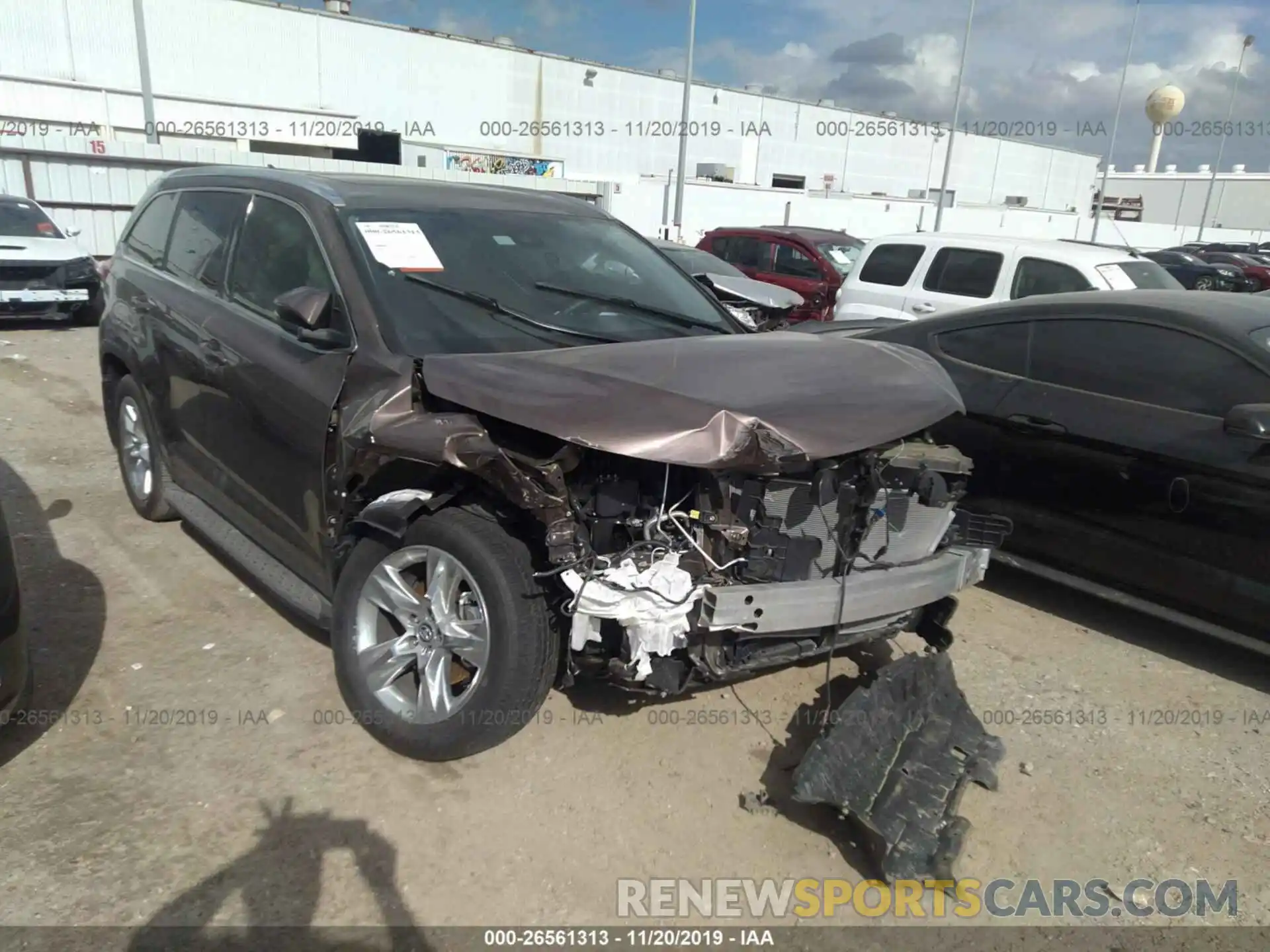 1 Photograph of a damaged car 5TDYZRFH7KS333404 TOYOTA HIGHLANDER 2019