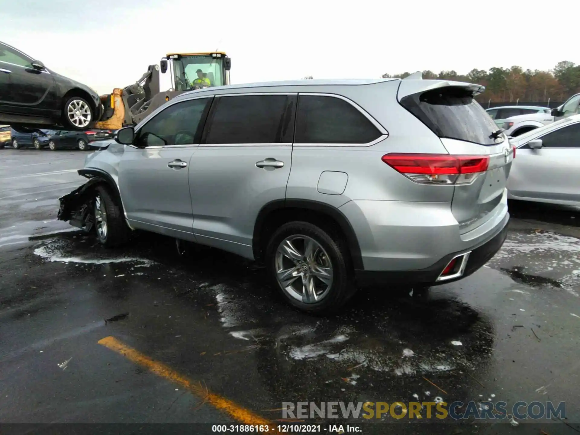 3 Photograph of a damaged car 5TDYZRFH7KS345584 TOYOTA HIGHLANDER 2019