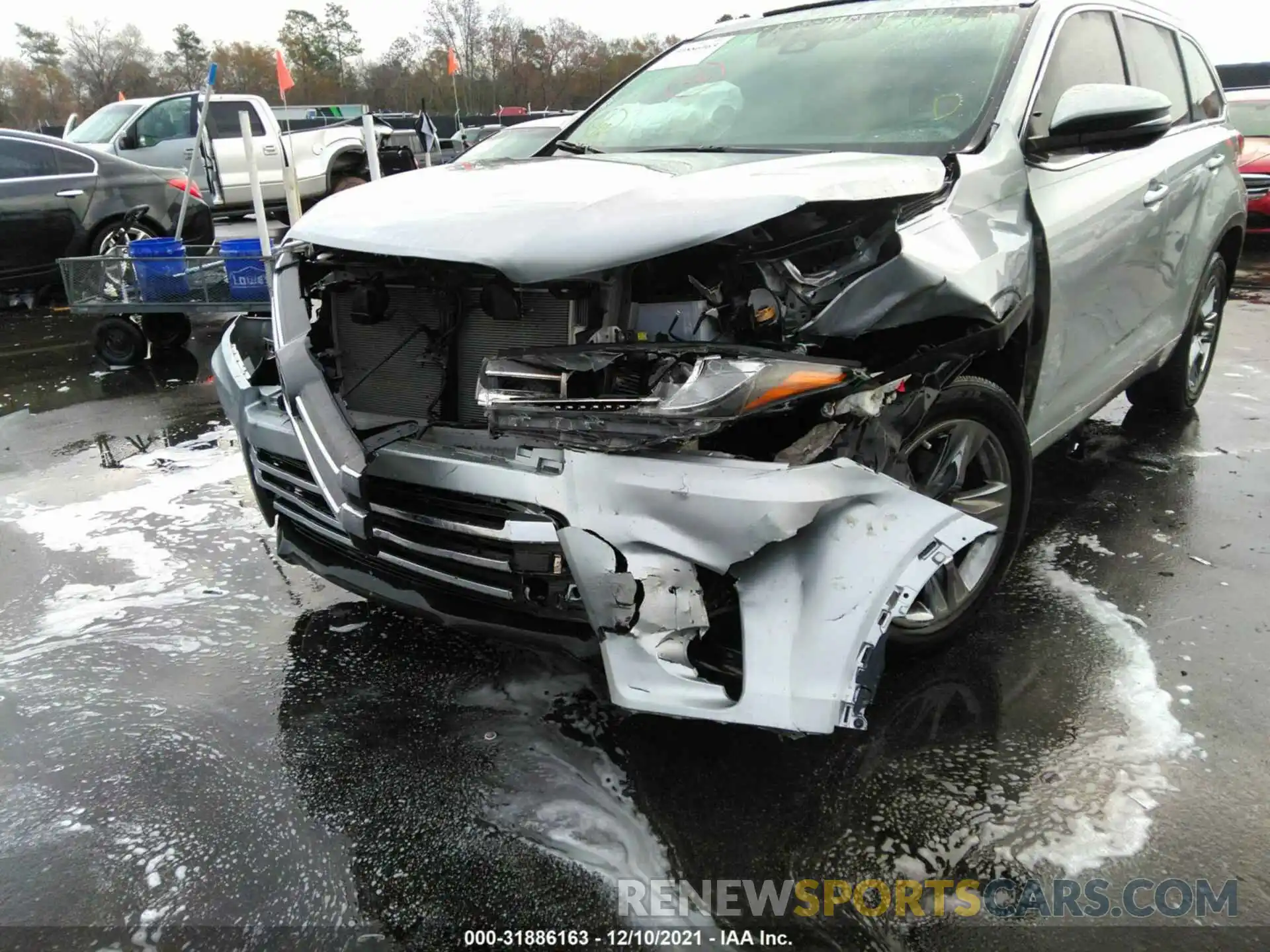 6 Photograph of a damaged car 5TDYZRFH7KS345584 TOYOTA HIGHLANDER 2019