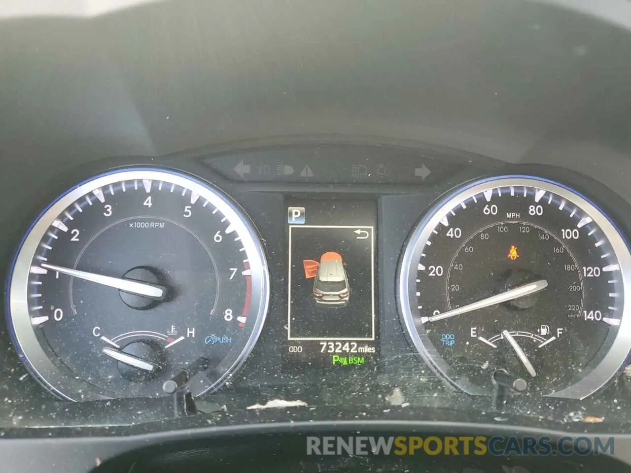 9 Photograph of a damaged car 5TDYZRFH8KS363172 TOYOTA HIGHLANDER 2019