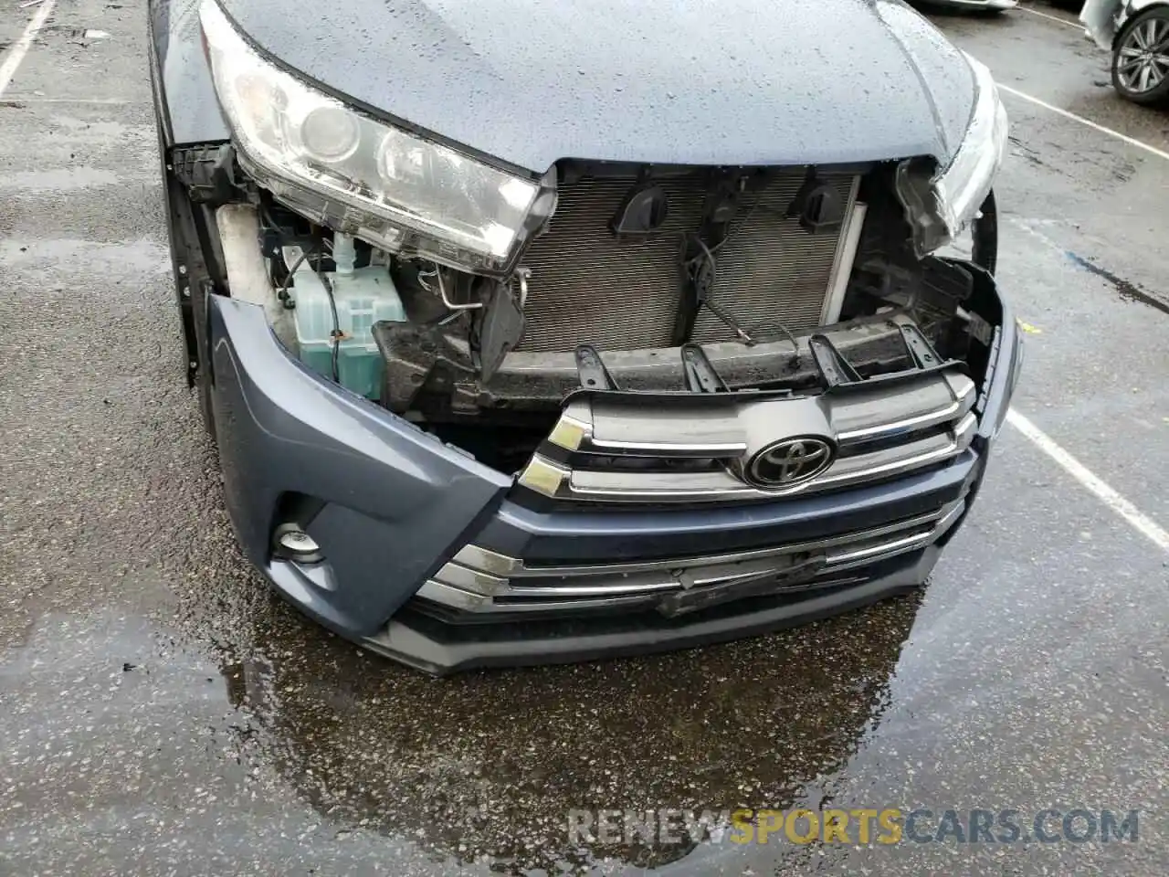 13 Photograph of a damaged car 5TDYZRFH9KS329029 TOYOTA HIGHLANDER 2019