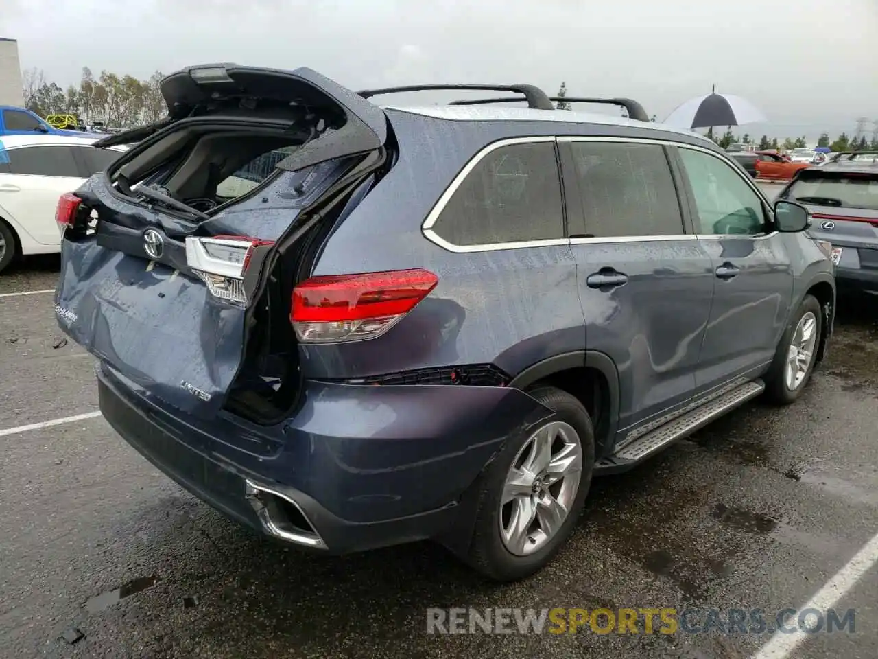 3 Photograph of a damaged car 5TDYZRFH9KS329029 TOYOTA HIGHLANDER 2019