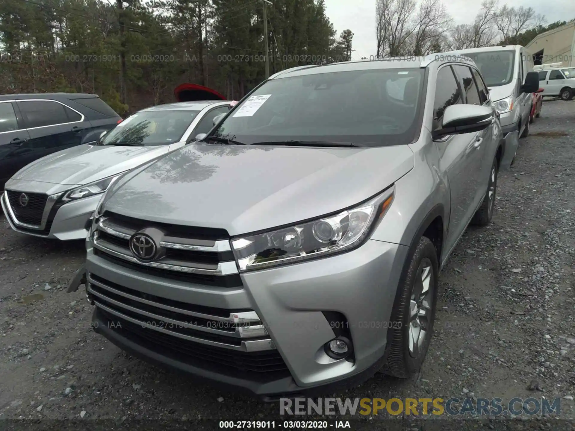 2 Photograph of a damaged car 5TDYZRFHXKS331243 TOYOTA HIGHLANDER 2019