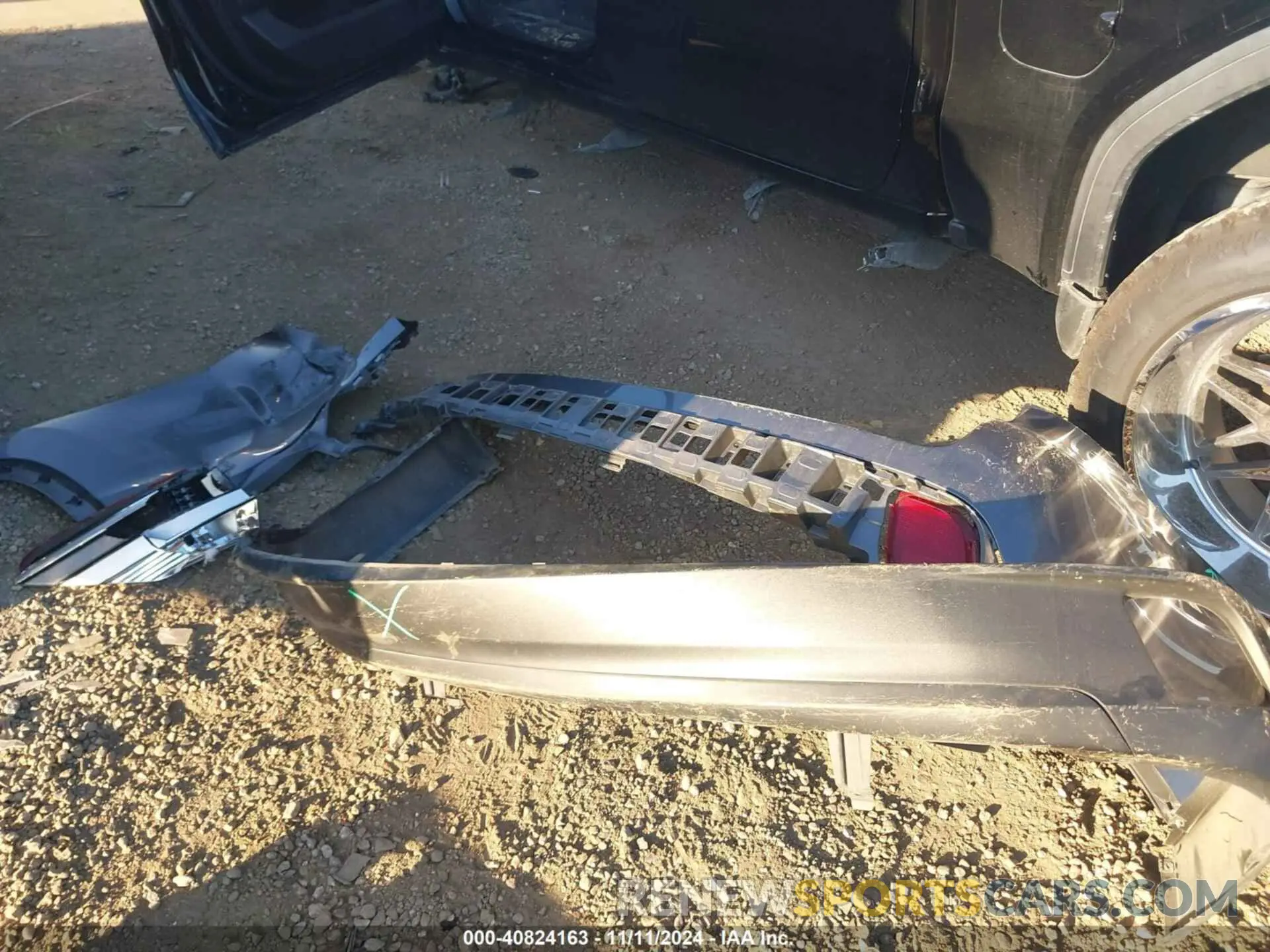 12 Photograph of a damaged car 5TDZARFH0KS059636 TOYOTA HIGHLANDER 2019