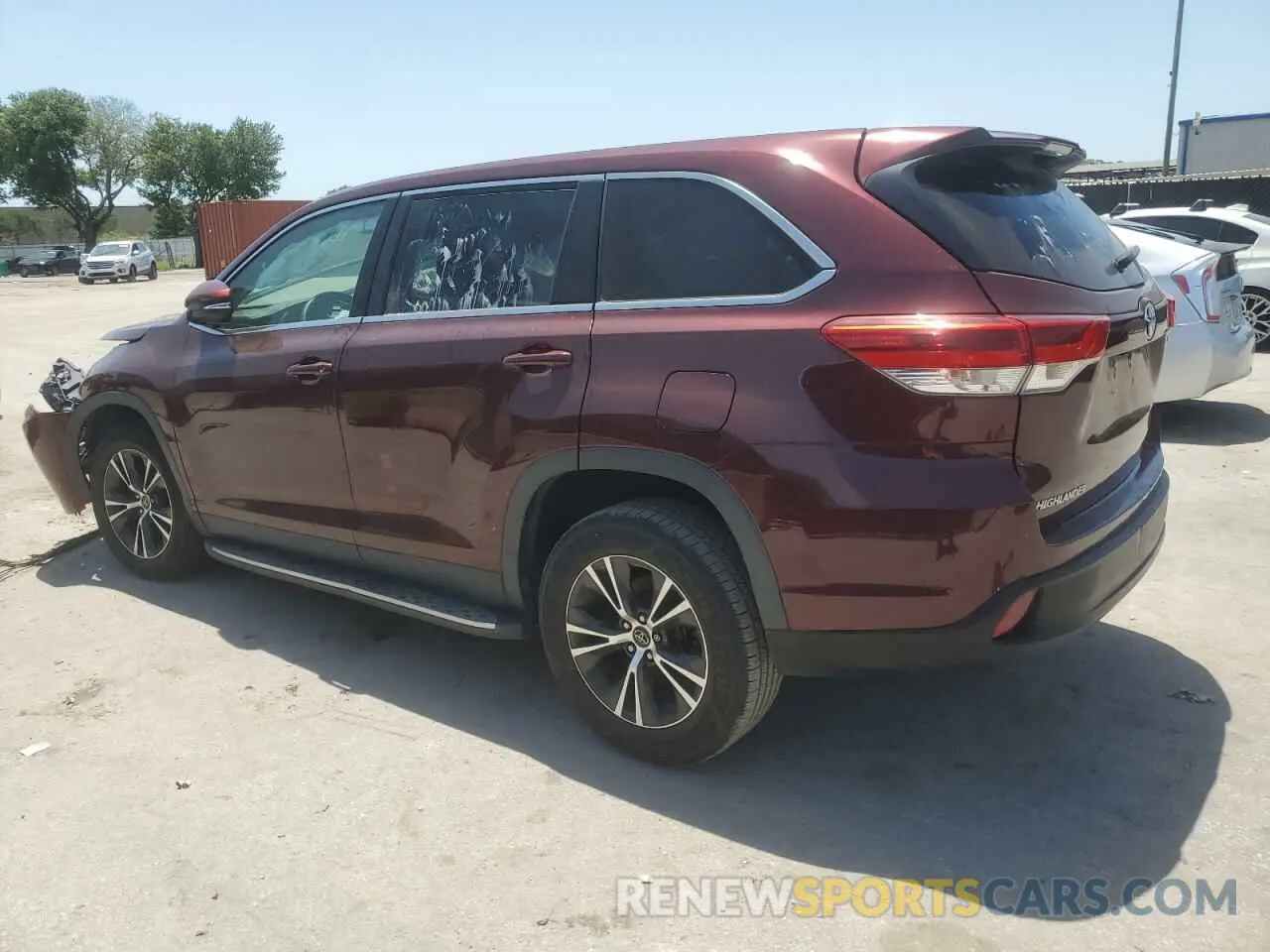 2 Photograph of a damaged car 5TDZARFH1KS045731 TOYOTA HIGHLANDER 2019