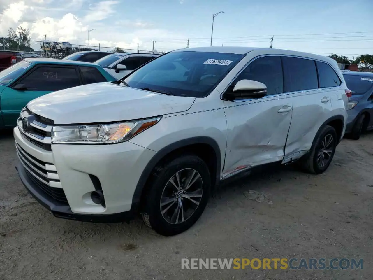 1 Photograph of a damaged car 5TDZARFH1KS048516 TOYOTA HIGHLANDER 2019