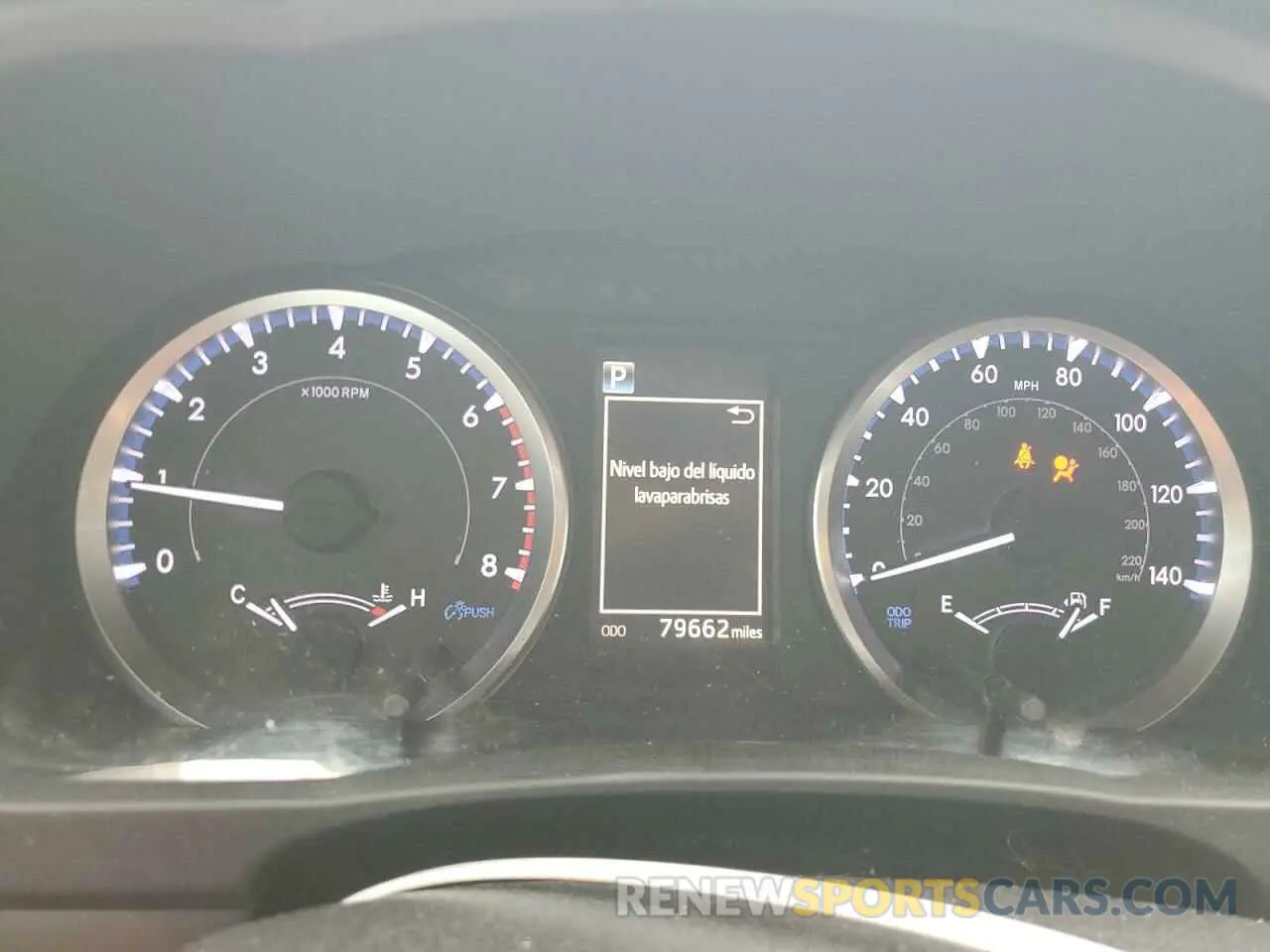 9 Photograph of a damaged car 5TDZARFH1KS057443 TOYOTA HIGHLANDER 2019