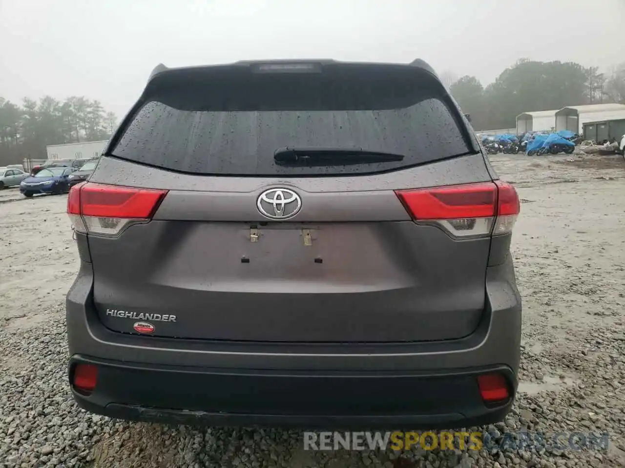 6 Photograph of a damaged car 5TDZARFH2KS060920 TOYOTA HIGHLANDER 2019