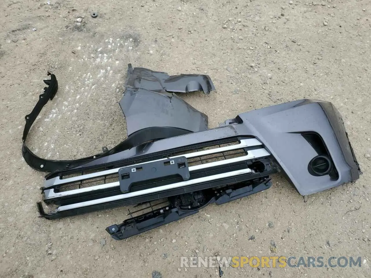 13 Photograph of a damaged car 5TDZARFH3KS042989 TOYOTA HIGHLANDER 2019