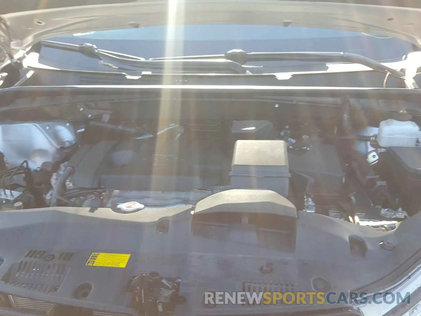 7 Photograph of a damaged car 5TDZARFH3KS050526 TOYOTA HIGHLANDER 2019