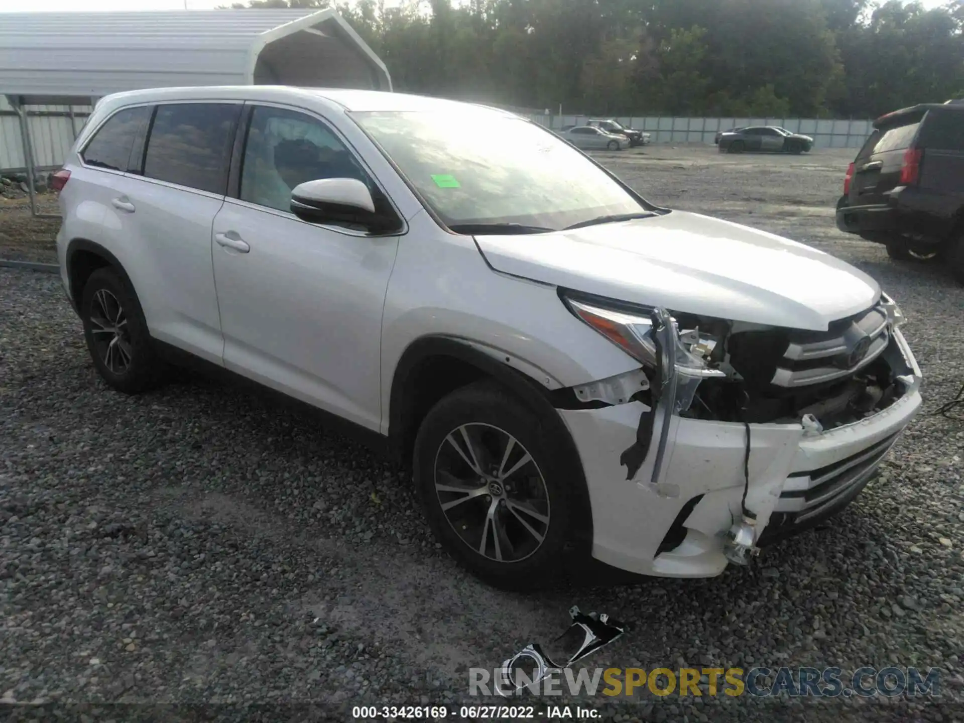 1 Photograph of a damaged car 5TDZARFH4KS044265 TOYOTA HIGHLANDER 2019