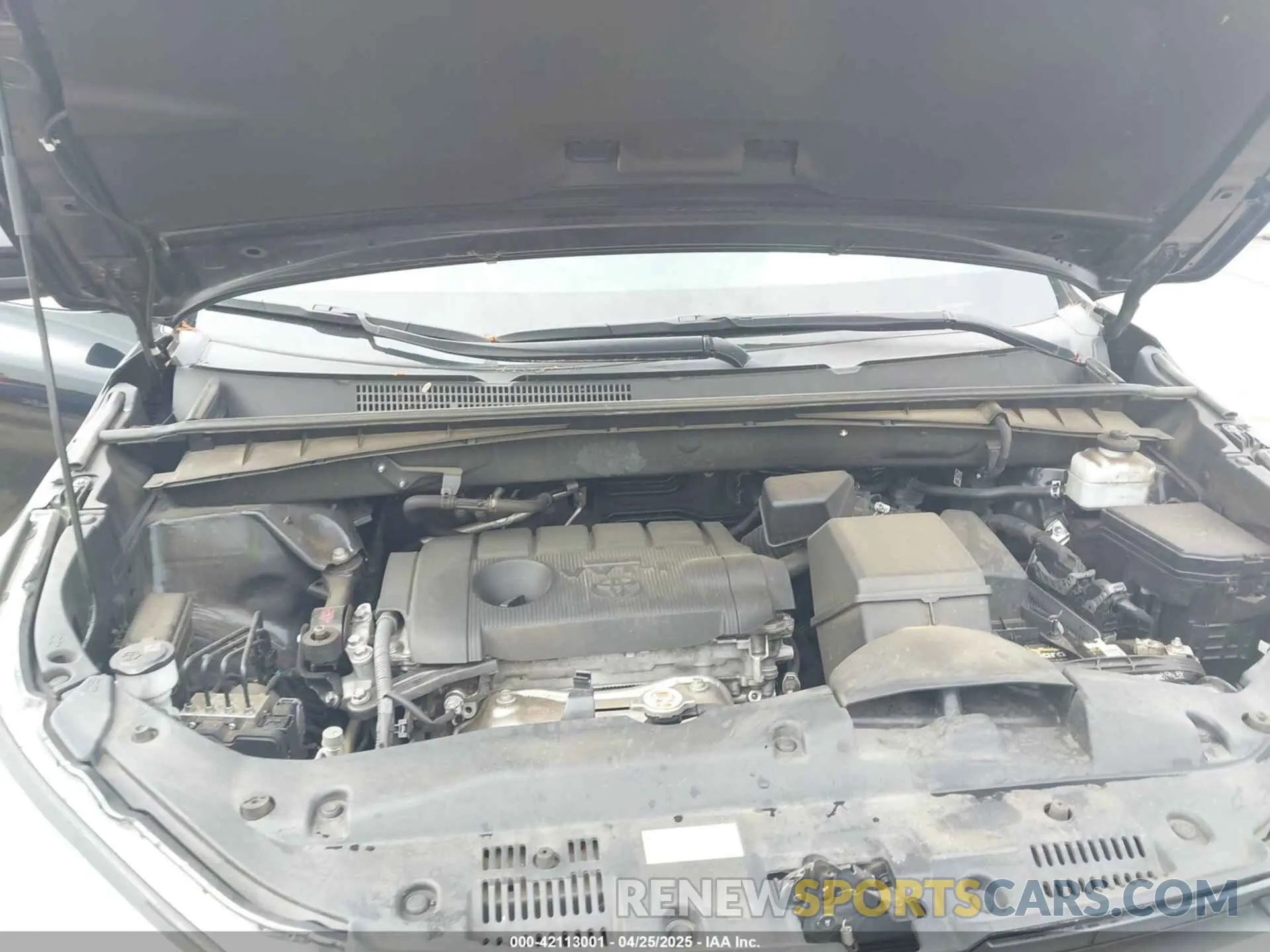 10 Photograph of a damaged car 5TDZARFH4KS055265 TOYOTA HIGHLANDER 2019