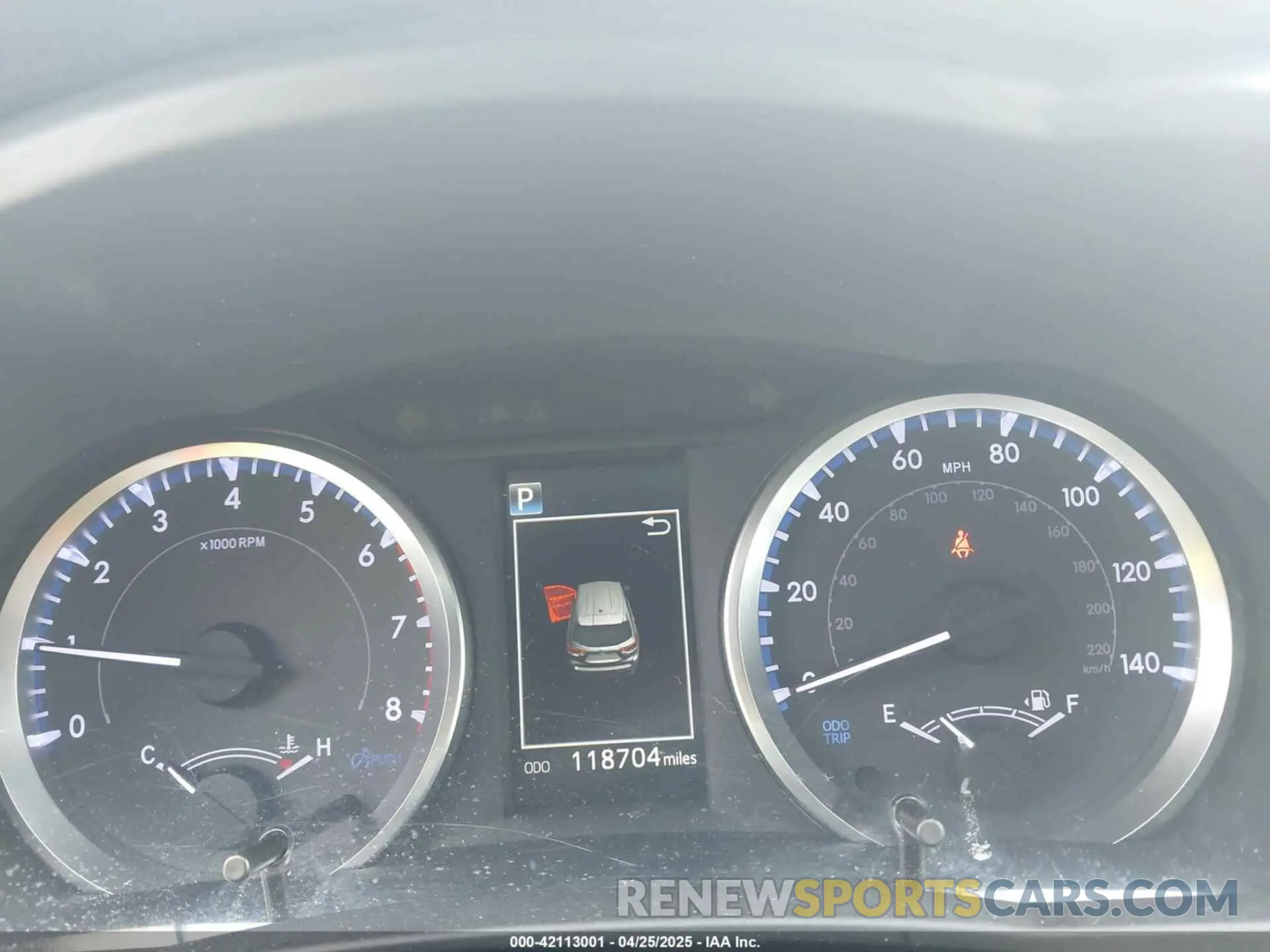 7 Photograph of a damaged car 5TDZARFH4KS055265 TOYOTA HIGHLANDER 2019