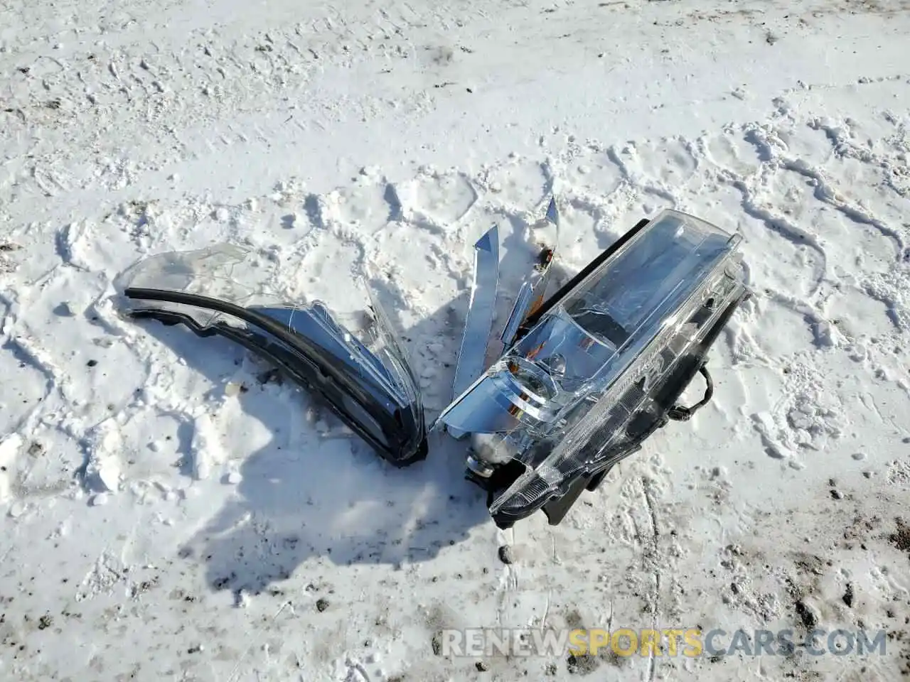 13 Photograph of a damaged car 5TDZARFH5KS046378 TOYOTA HIGHLANDER 2019