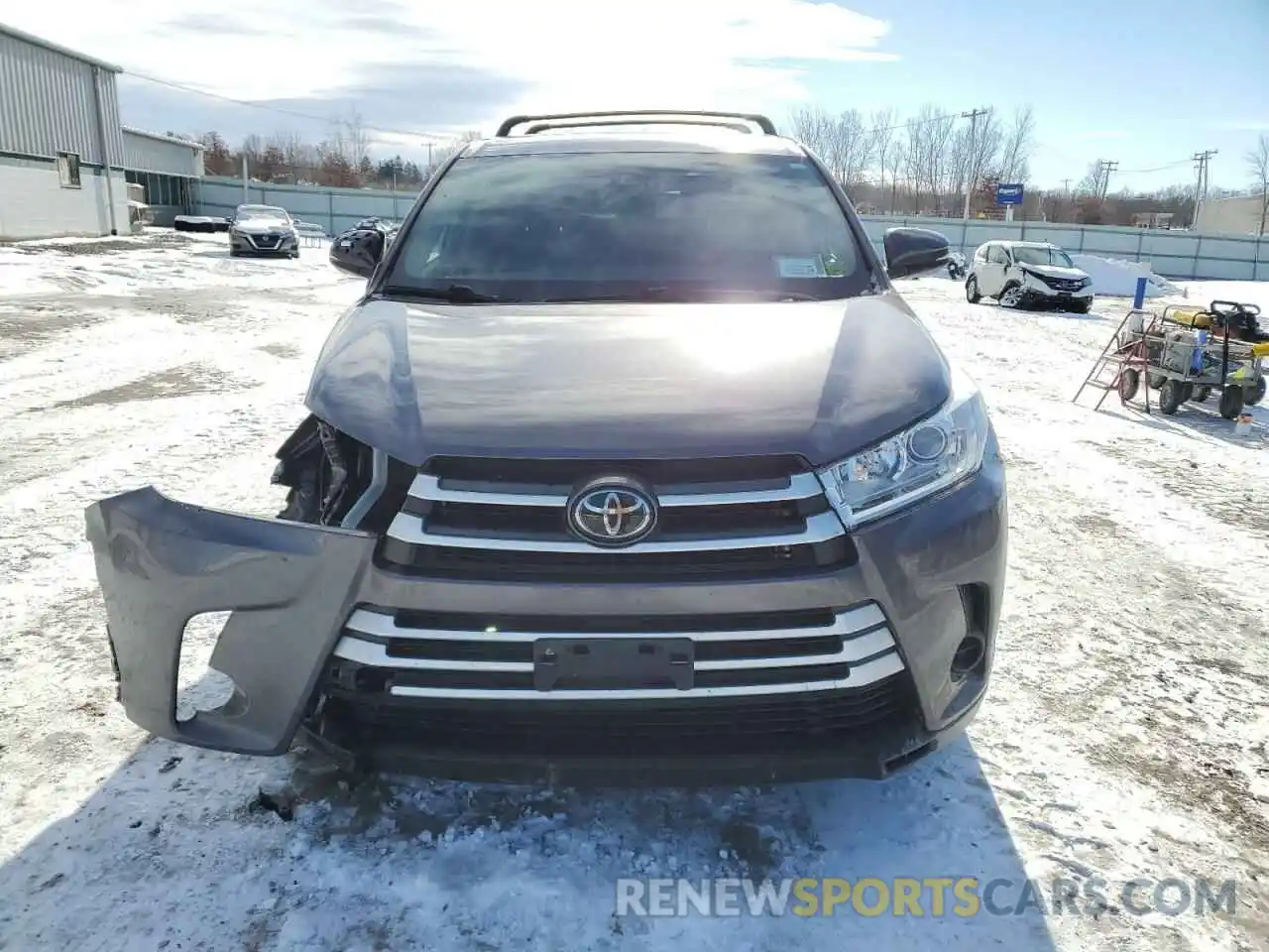 5 Photograph of a damaged car 5TDZARFH5KS046378 TOYOTA HIGHLANDER 2019