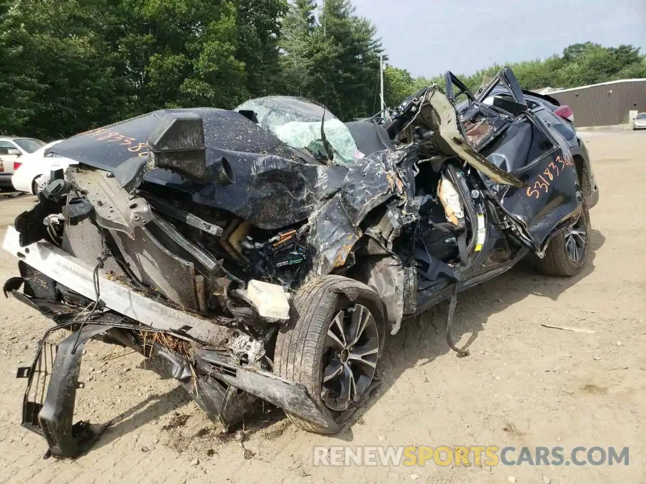 2 Photograph of a damaged car 5TDZARFH5KS052259 TOYOTA HIGHLANDER 2019