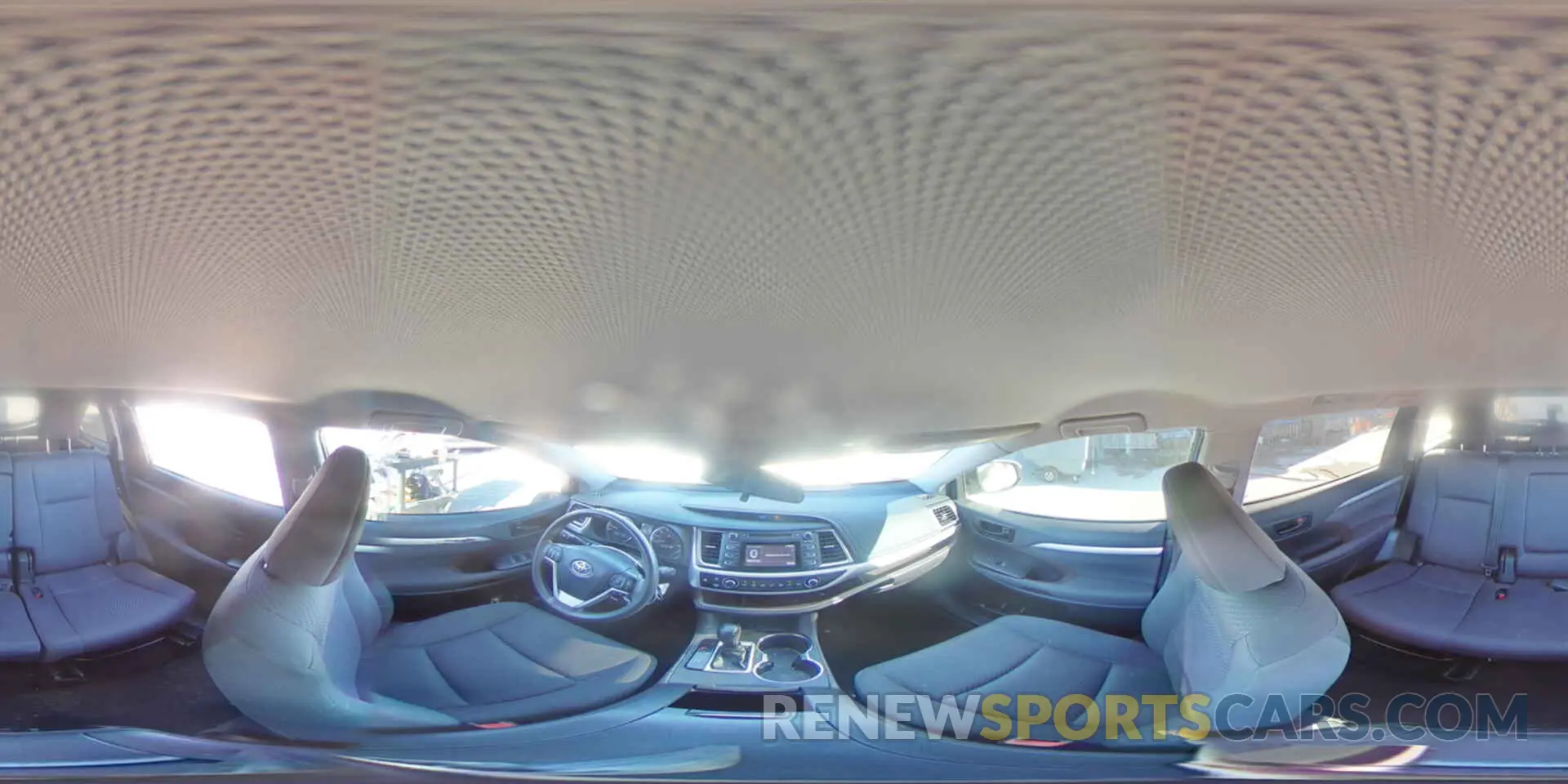 16 Photograph of a damaged car 5TDZARFH5KS059373 TOYOTA HIGHLANDER 2019