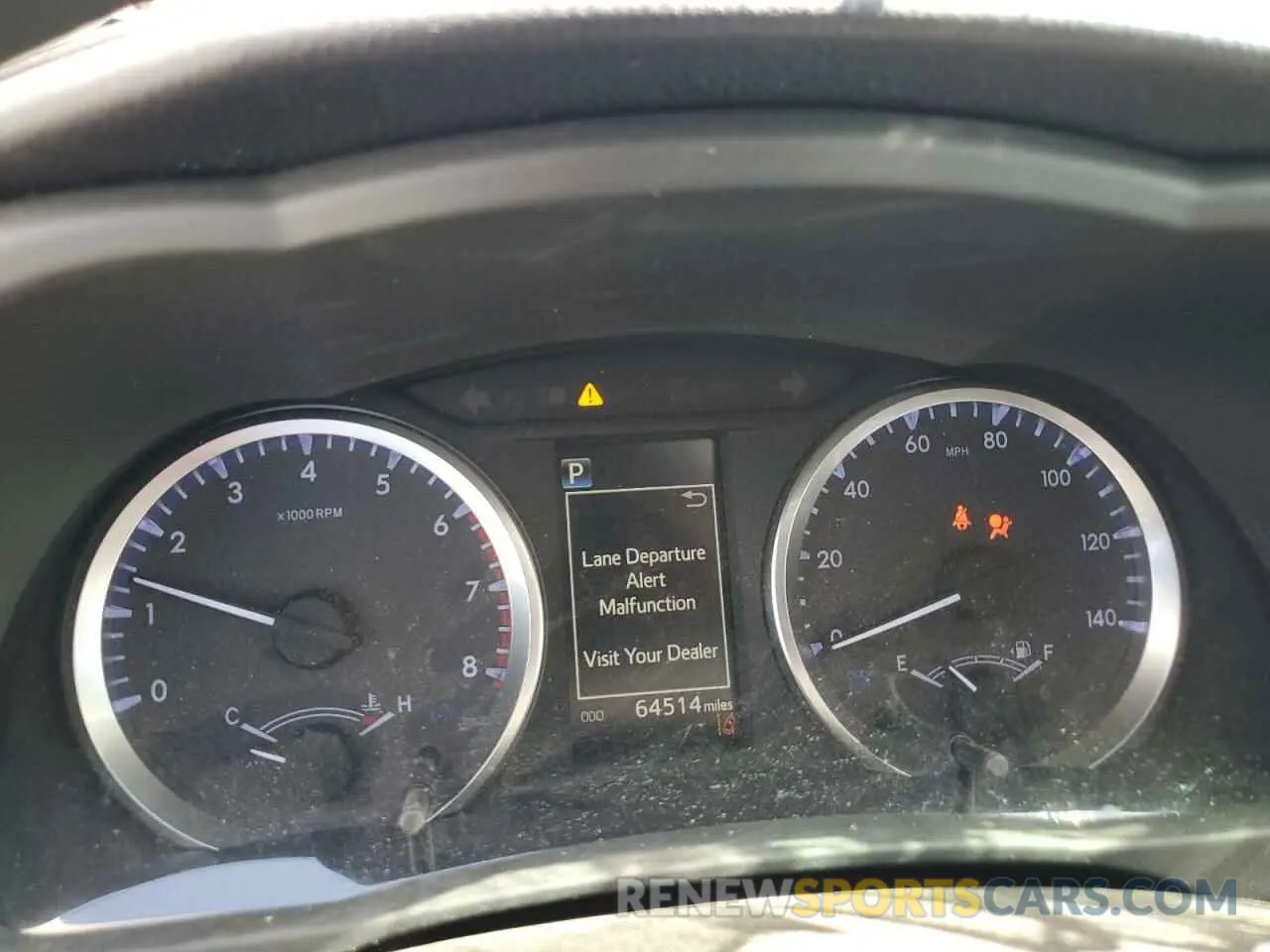 9 Photograph of a damaged car 5TDZARFH6KS042243 TOYOTA HIGHLANDER 2019