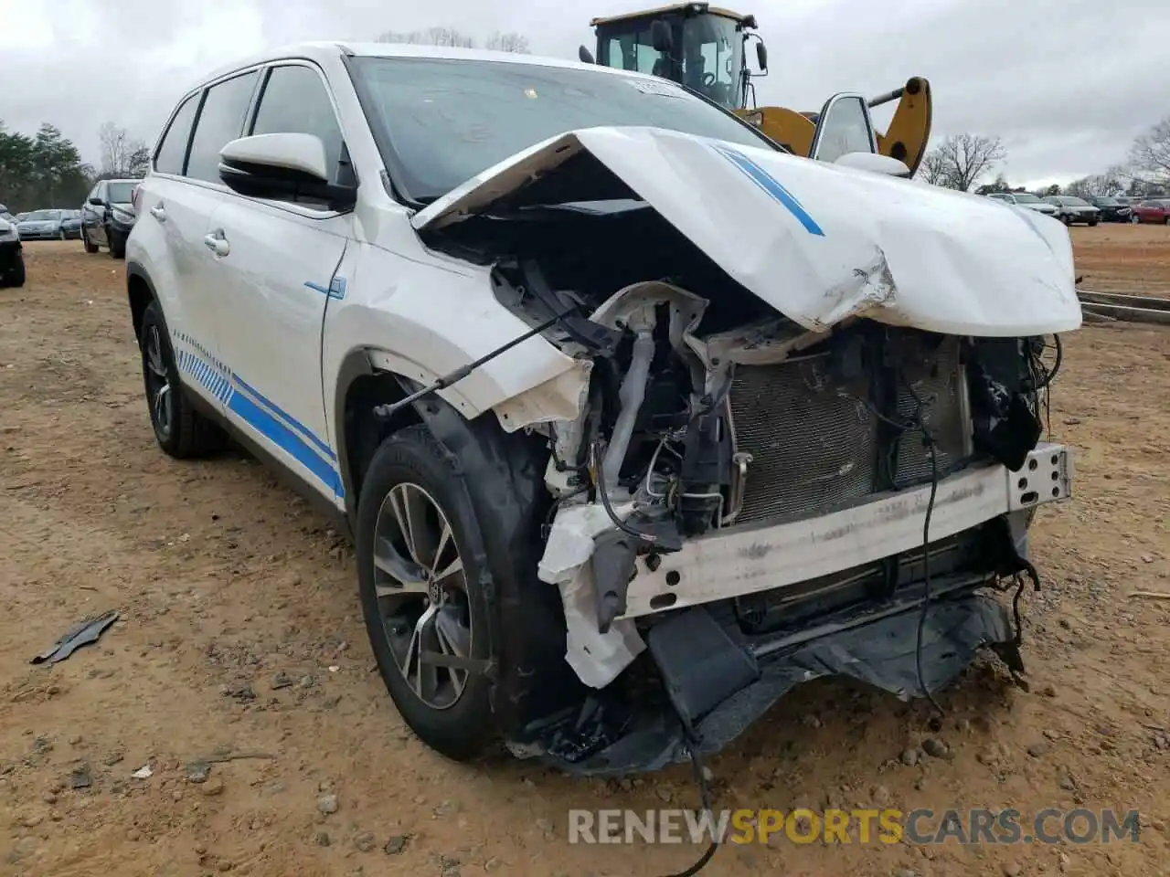 1 Photograph of a damaged car 5TDZARFH6KS043604 TOYOTA HIGHLANDER 2019