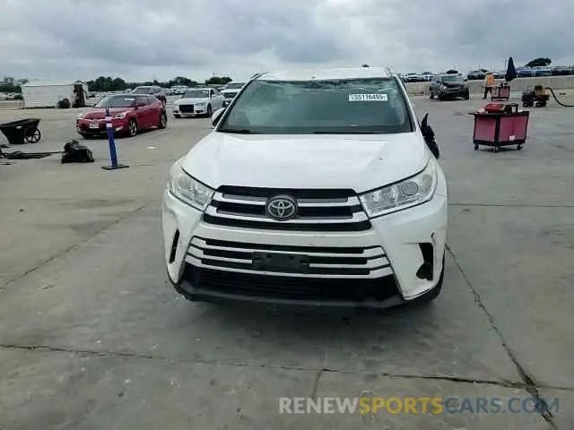 14 Photograph of a damaged car 5TDZARFH6KS051881 TOYOTA HIGHLANDER 2019