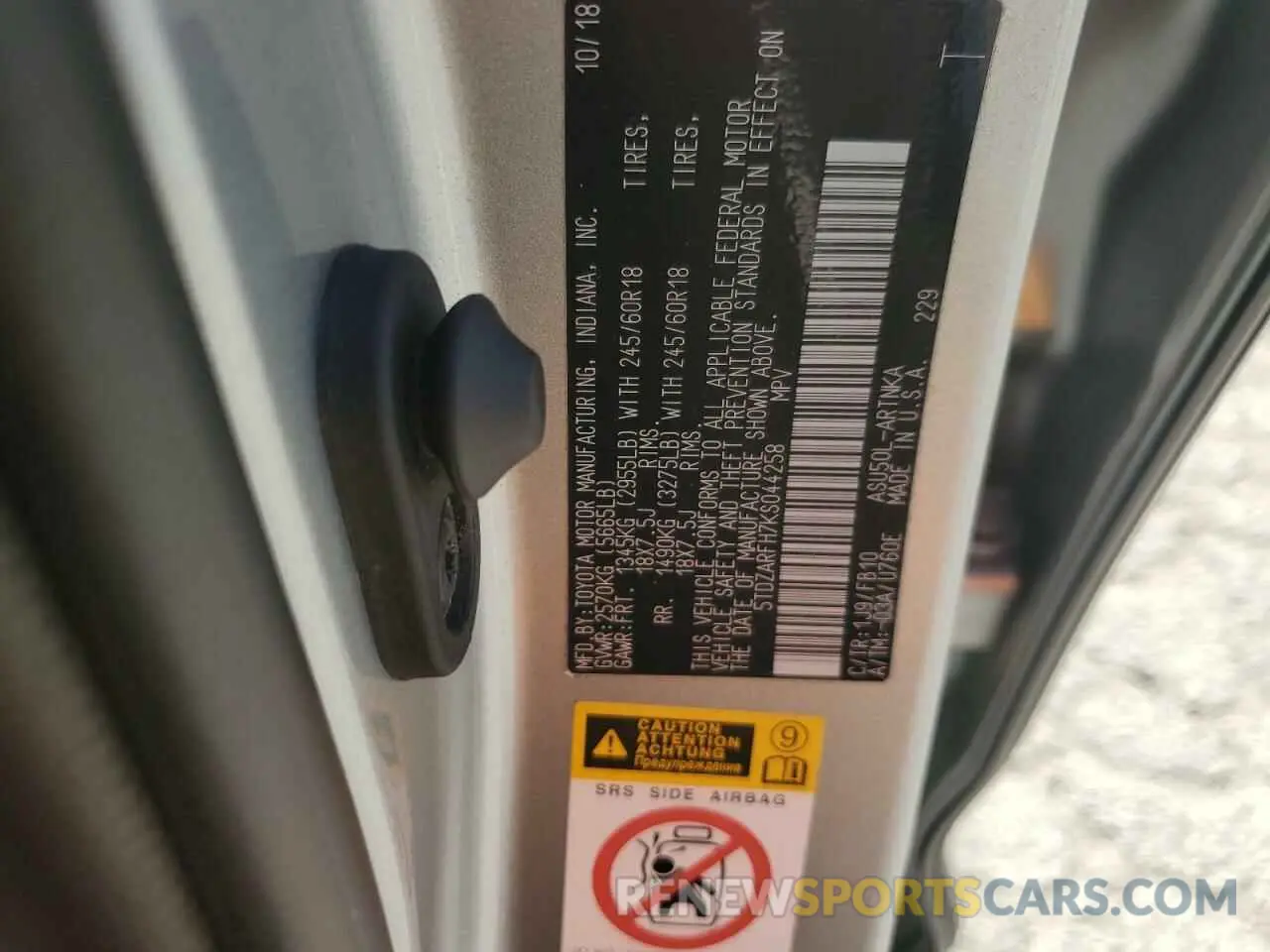 13 Photograph of a damaged car 5TDZARFH7KS044258 TOYOTA HIGHLANDER 2019