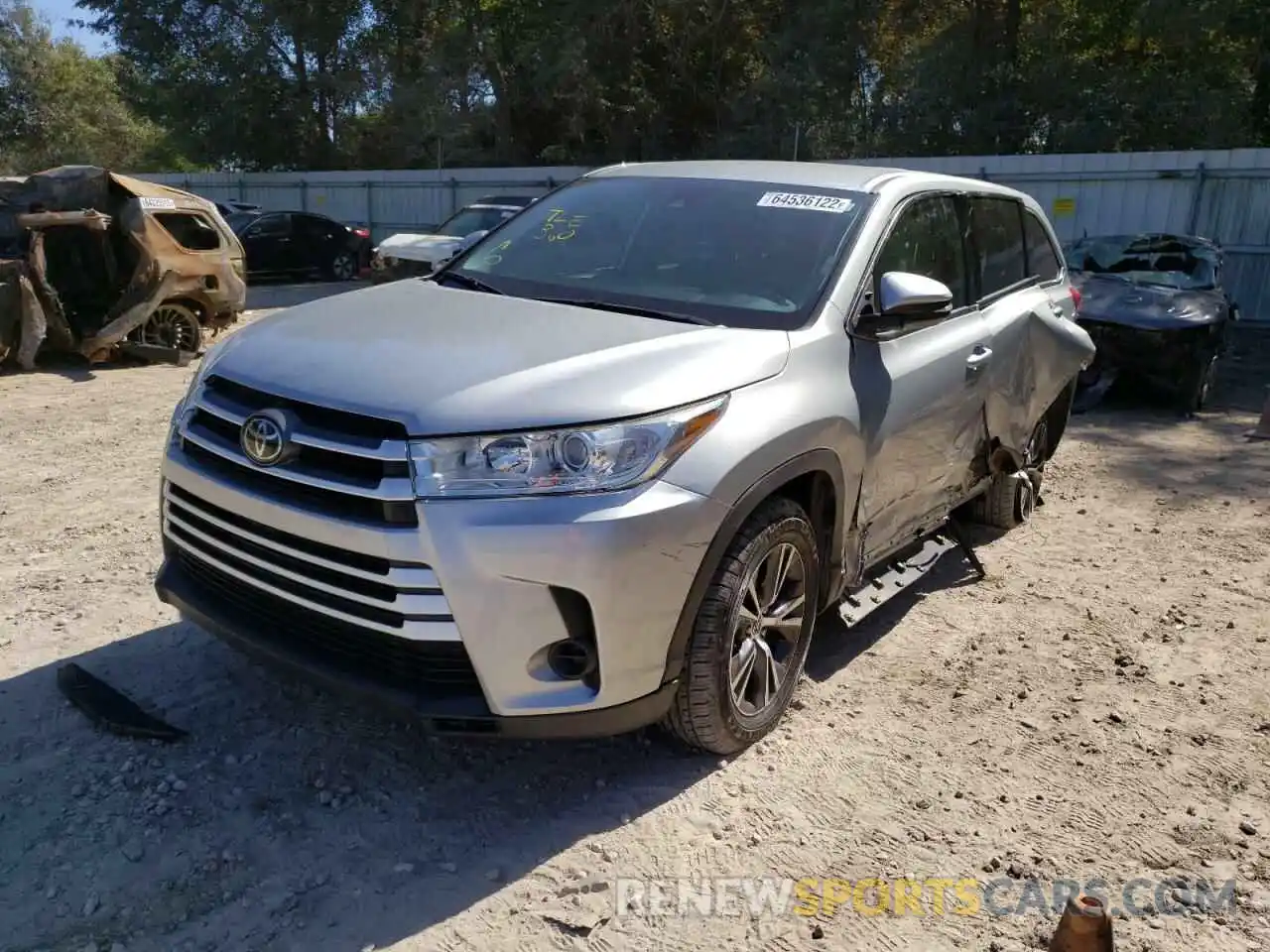 2 Photograph of a damaged car 5TDZARFH7KS044681 TOYOTA HIGHLANDER 2019