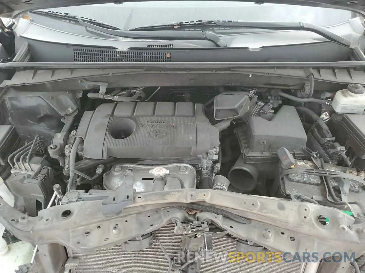 12 Photograph of a damaged car 5TDZARFH7KS049699 TOYOTA HIGHLANDER 2019