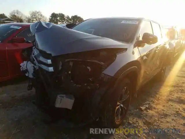 2 Photograph of a damaged car 5TDZARFH8KS060162 TOYOTA HIGHLANDER 2019