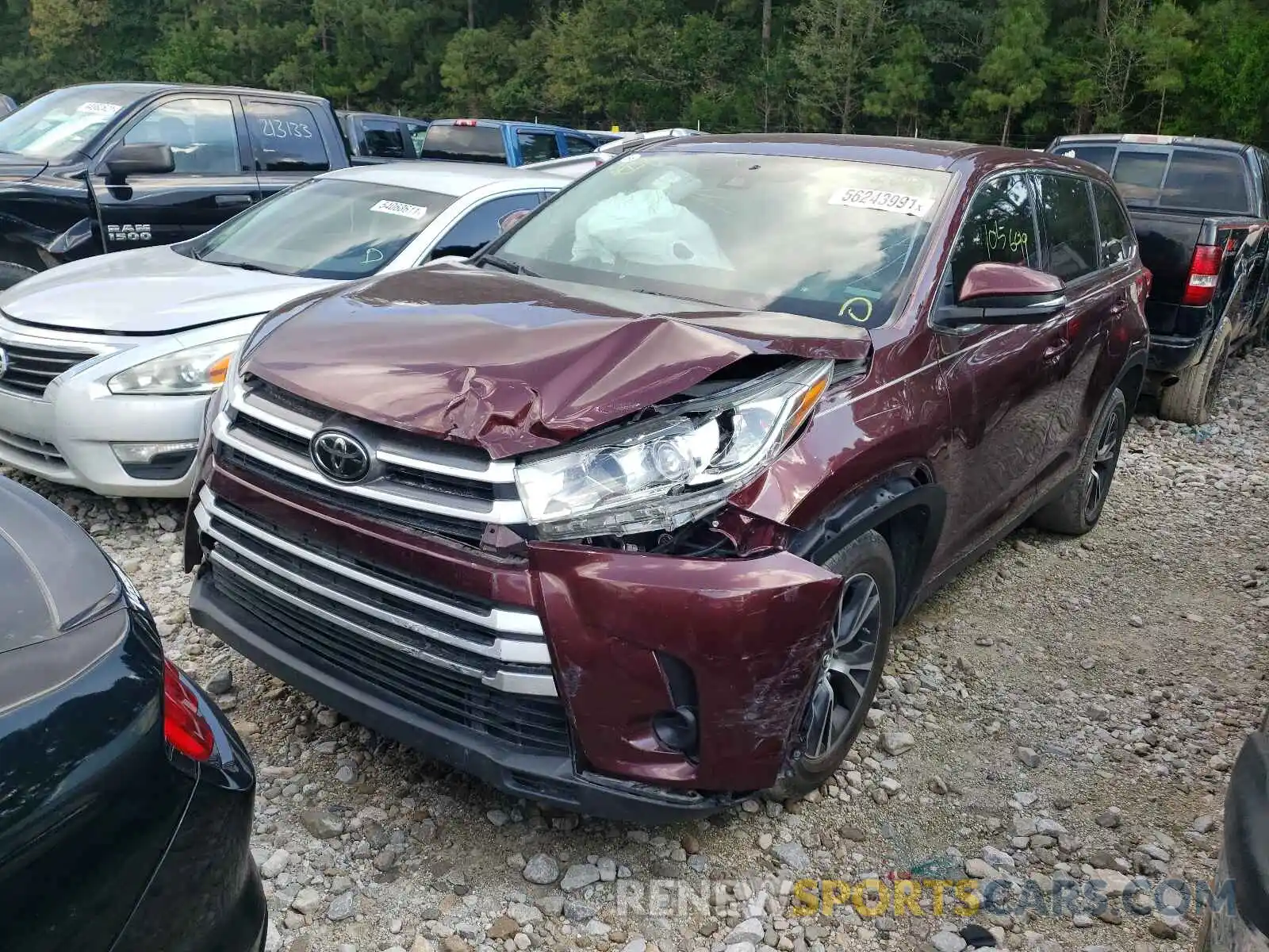 2 Photograph of a damaged car 5TDZARFH9KS043564 TOYOTA HIGHLANDER 2019