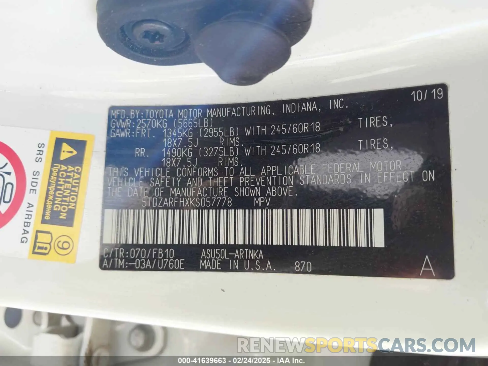 9 Photograph of a damaged car 5TDZARFHXKS057778 TOYOTA HIGHLANDER 2019