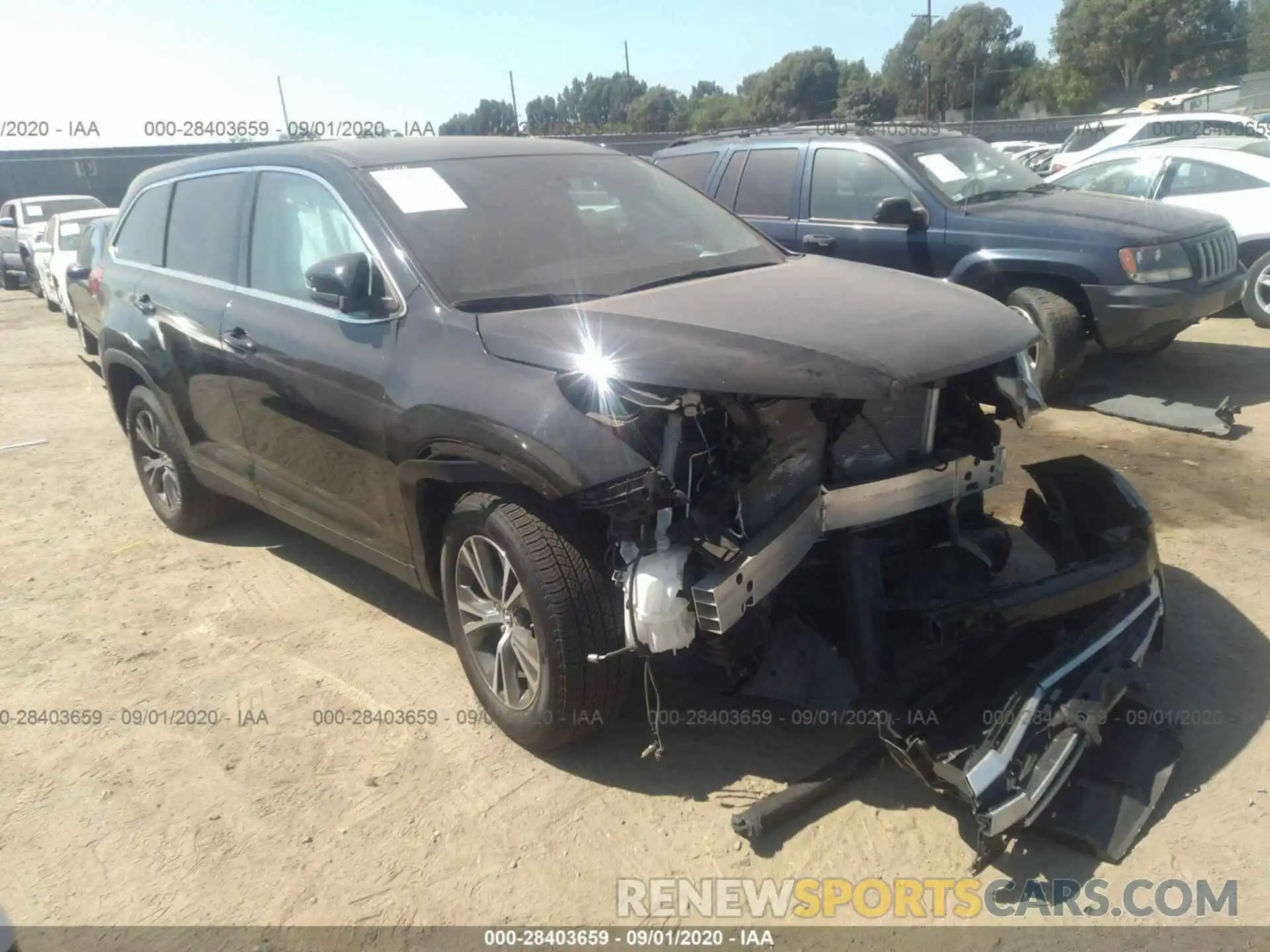 1 Photograph of a damaged car 5TDZARFHXKS058607 TOYOTA HIGHLANDER 2019