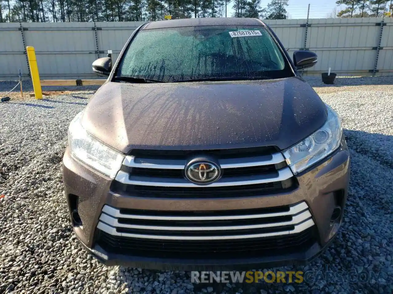 5 Photograph of a damaged car 5TDZZRFH0KS298824 TOYOTA HIGHLANDER 2019