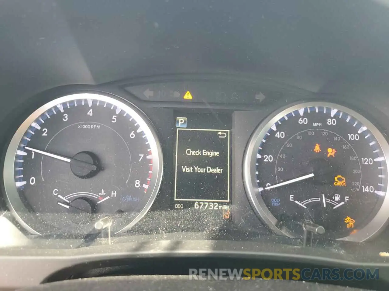 9 Photograph of a damaged car 5TDZZRFH1KS367536 TOYOTA HIGHLANDER 2019